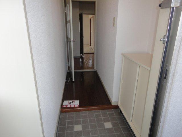 15/28 玄関