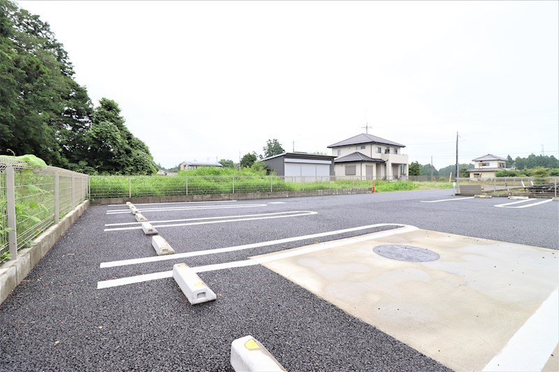 4/4 駐車場