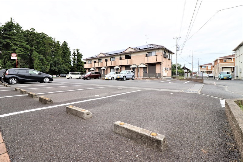 23/23 駐車場