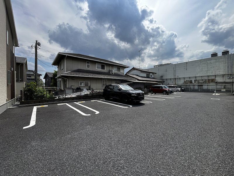 3/3 駐車場