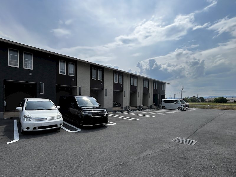 26/26 駐車場