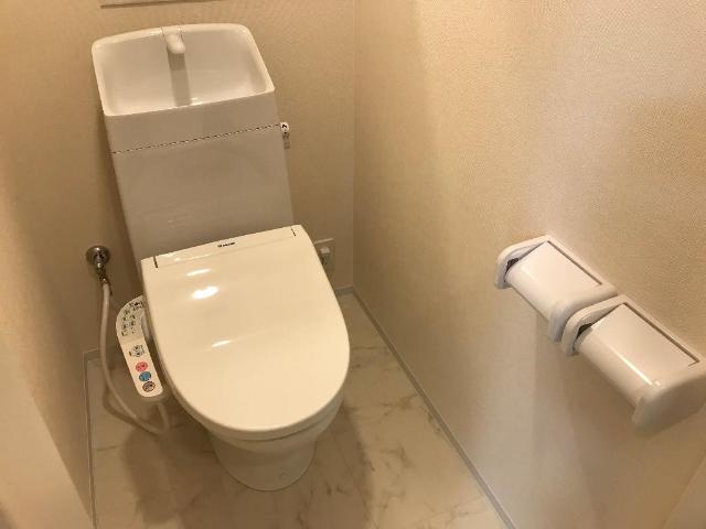 17/30 トイレ