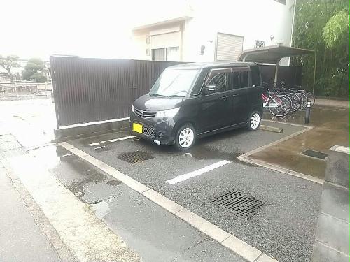 9/10 駐車場