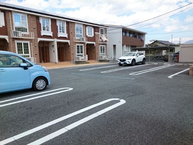 2/8 駐車場