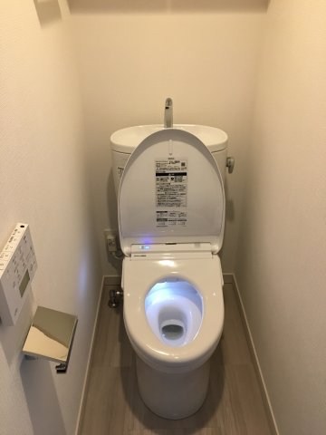 13/30 トイレ