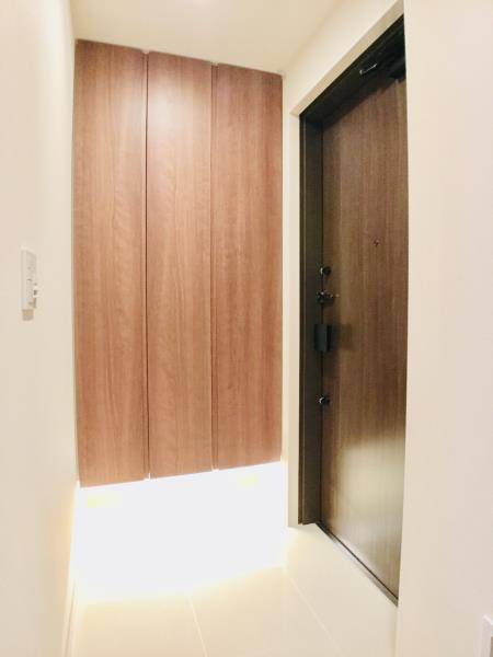 13/30 玄関
