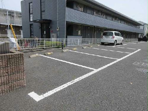 14/17 駐車場