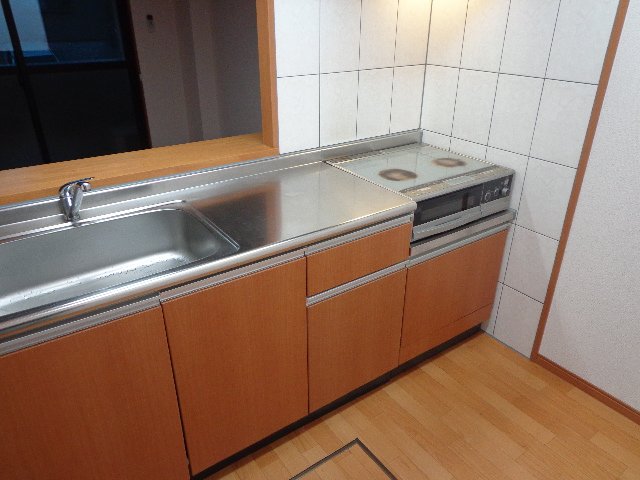 13/30 キッチン