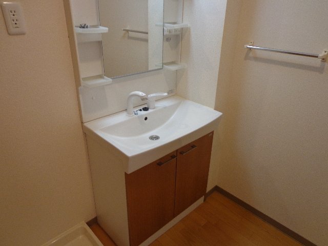 17/30 洗面