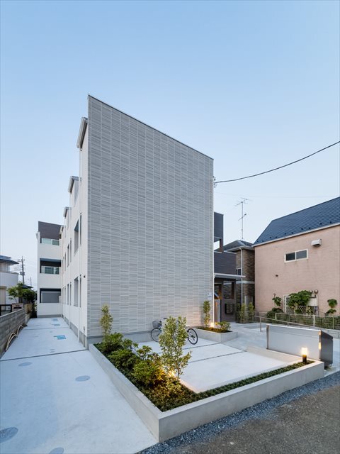 1/16 外観