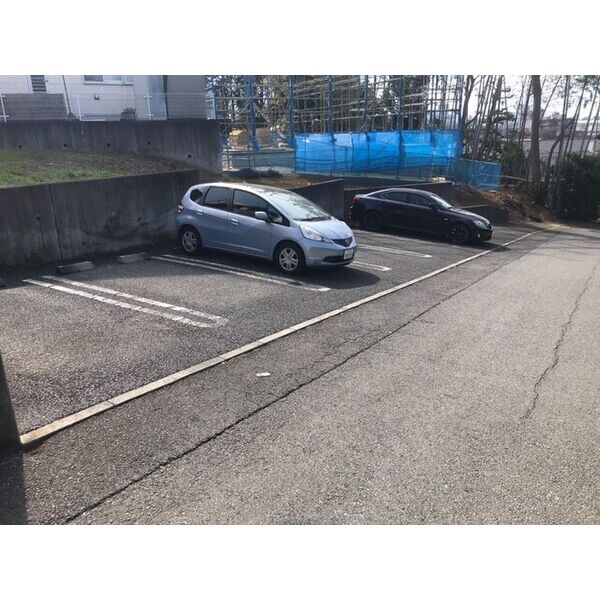 4/4 駐車場
