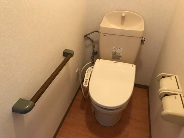 16/24 トイレ