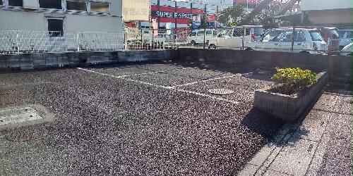 14/14 駐車場