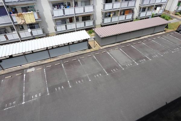 15/25 駐車場