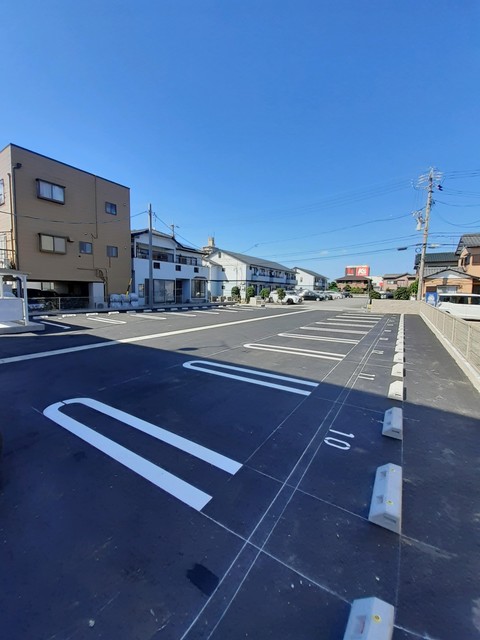 2/10 駐車場