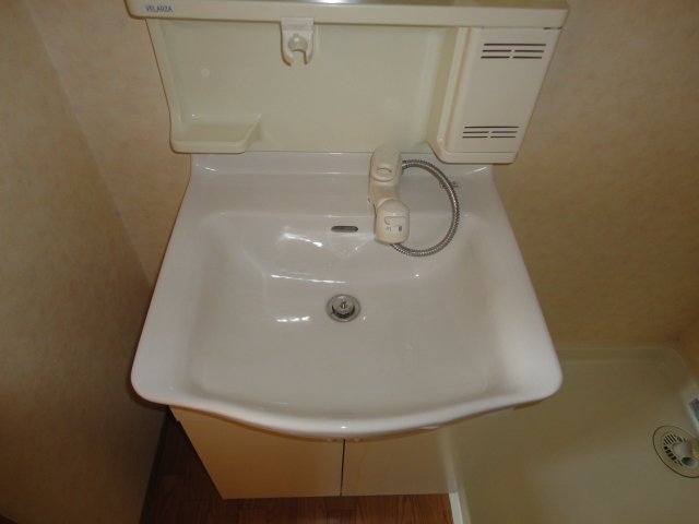 16/27 洗面