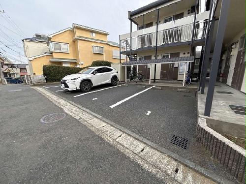 5/5 駐車場
