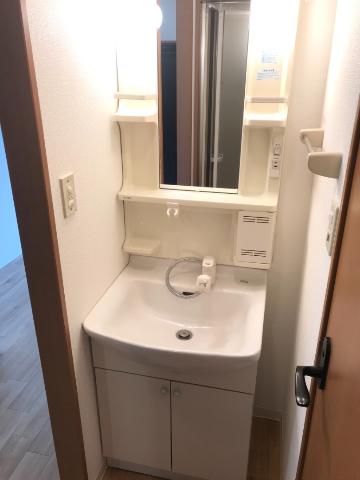 18/29 洗面