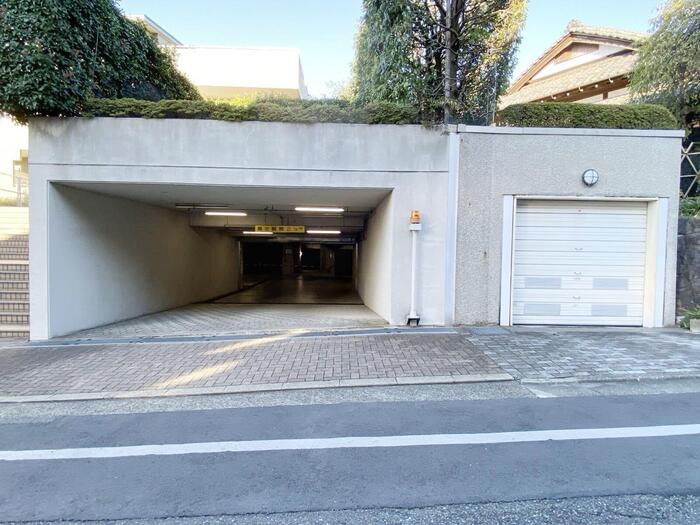 19/27 駐車場