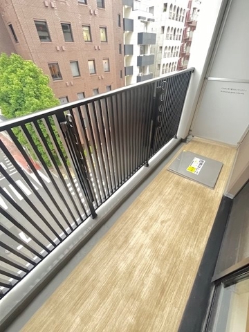 19/30 バルコニー