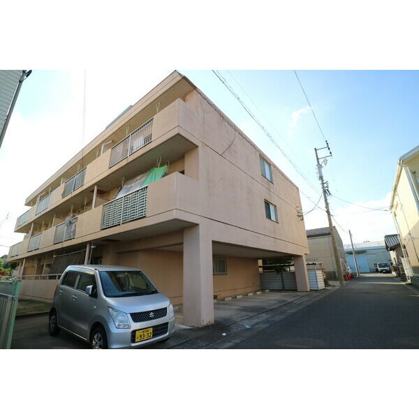 16/28 駐車場