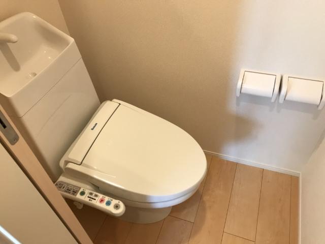 14/30 トイレ