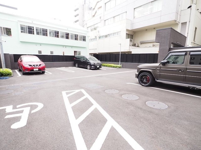 9/10 駐車場