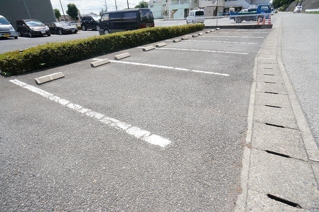 2/8 駐車場