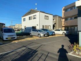 14/14 駐車場