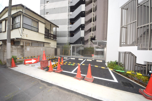 19/19 駐車場