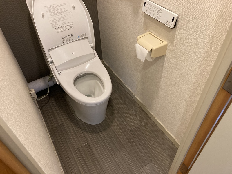 14/30 トイレ