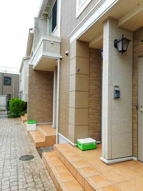 20/29 エントランス