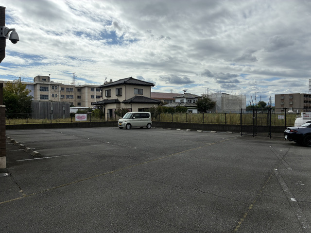 3/4 駐車場