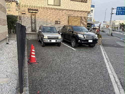 14/20 駐車場