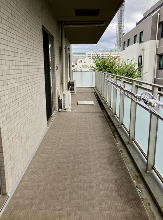 バルコニー