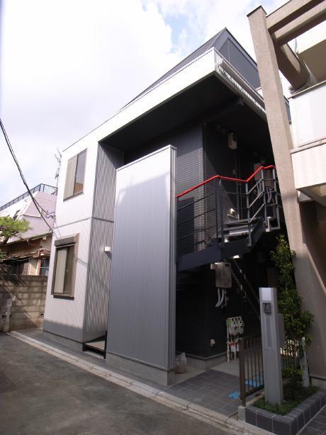 2/2 エントランス