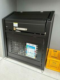 2/2 エントランス