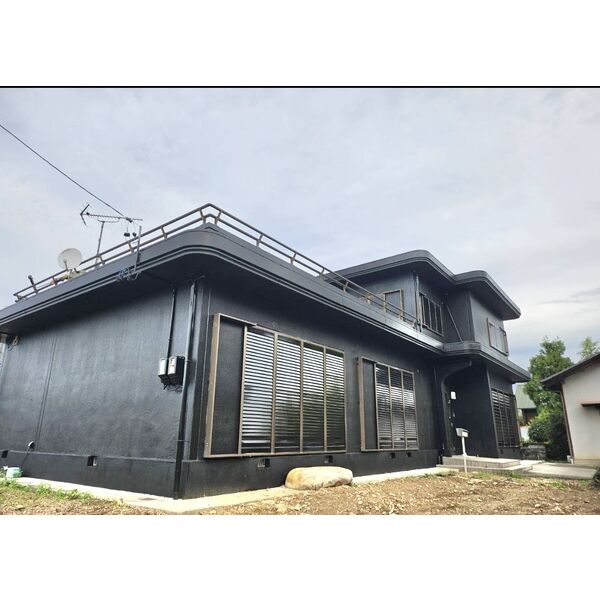 2/8 外観