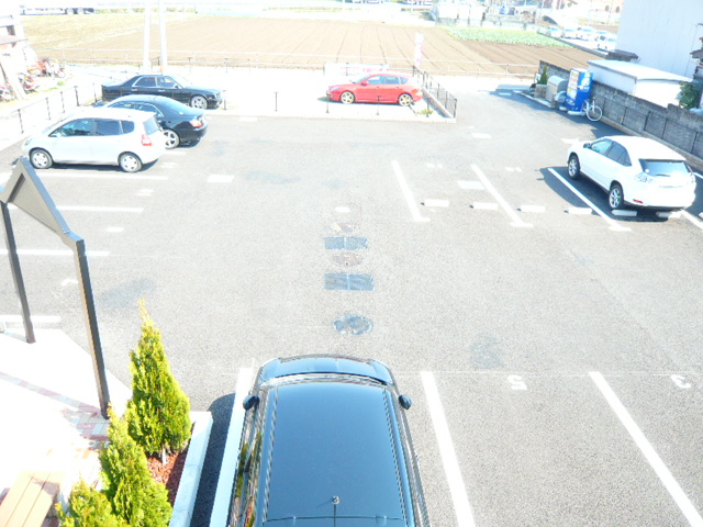 2/10 駐車場