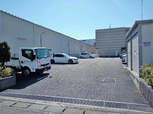 2/2 駐車場