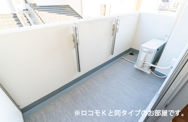 13/20 バルコニー