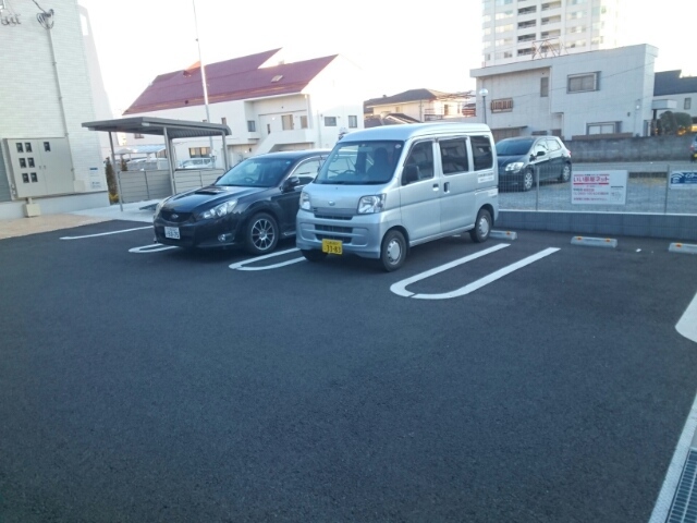 2/8 駐車場