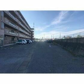 16/26 駐車場