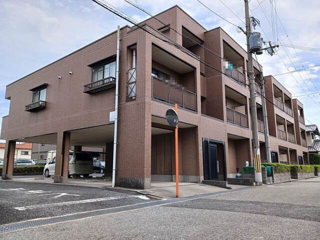 1/8 外観