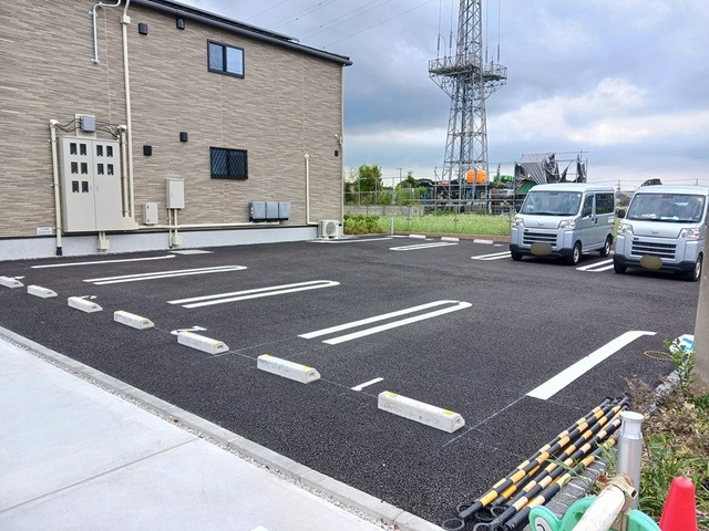 14/20 駐車場
