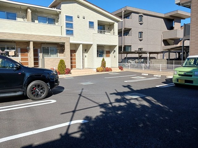 14/20 駐車場