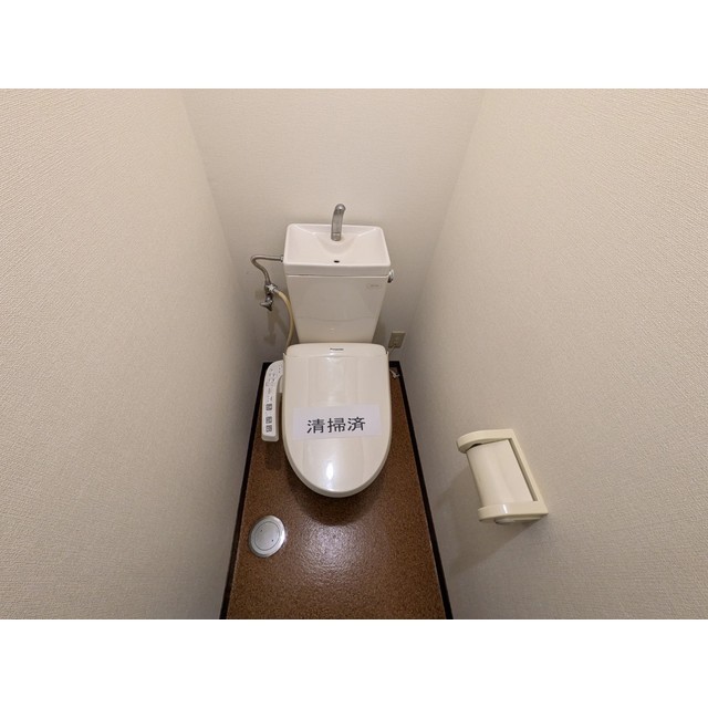 16/25 トイレ