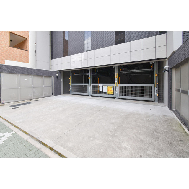 26/30 駐車場