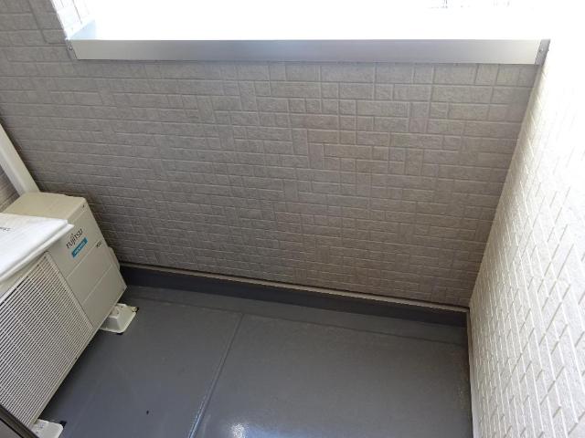 21/30 バルコニー