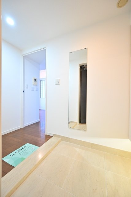 5/26 玄関